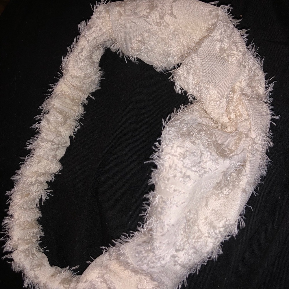 Francescas Headpiece